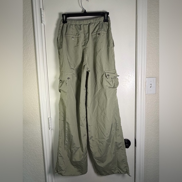 Emory Park Baggy cargo Trousers Sage Green Women’s size Small - Picture 3 of 8